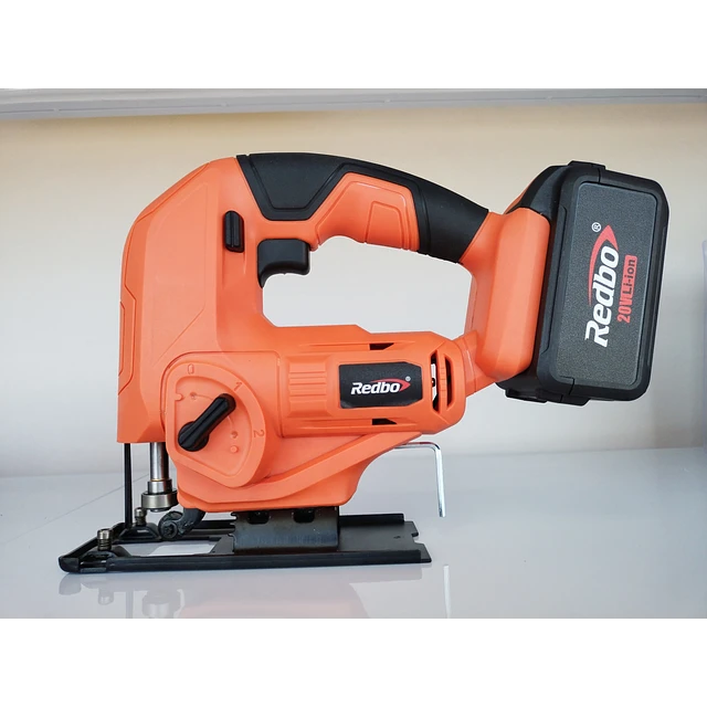 [RB-CALA4] SIERRA CALADORA - 650 W POTENCIA