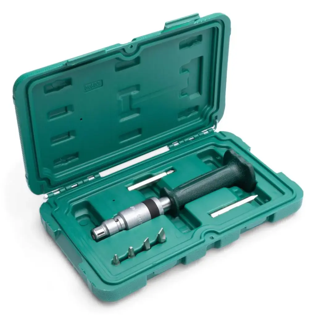 JGO DE DESARMADOR DE IMPACTO CON PROTETOR 8 PCS SATA 